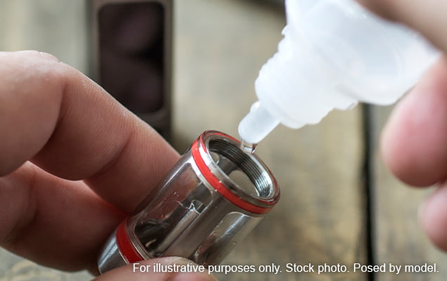 إعادة تعبئة القلم المُبخِّر